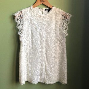 Lace Sleeveless Top